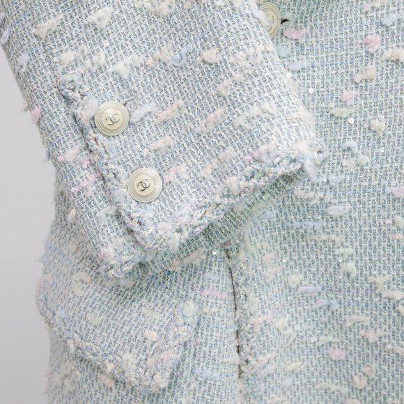 Chanel Tweed Coat - Picture 9 of 16